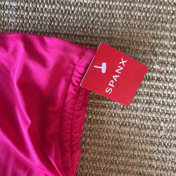 NWT! SPANX M, XL & 3X ‘Swim High Rise Brief’ Hibiscus color. Drawstring. 50126. - Picture 6 of 11